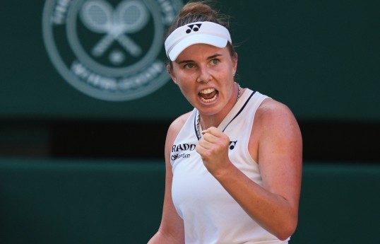 Çexiyalı tennisçi Linda Noskova