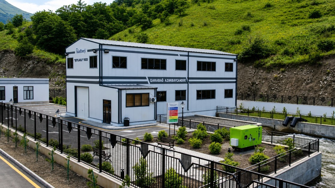 Laçında Hoçaz çayının üzərində yerləşən su elektrik stansiyalarının açılışı olub