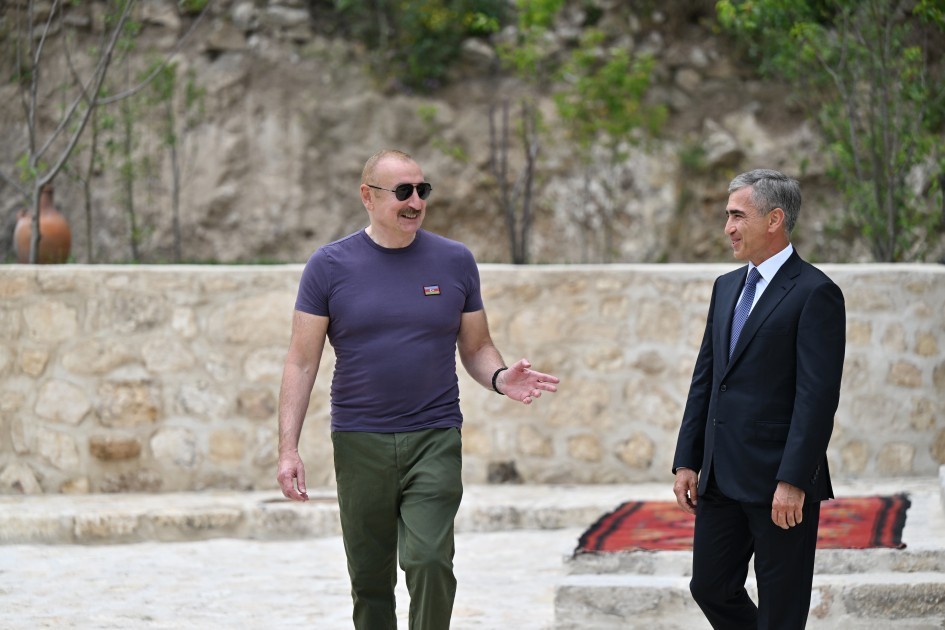 Prezident İlham Əliyev Şuşada “Yasəmən” hotelinin yeni korpusları ilə tanış olub