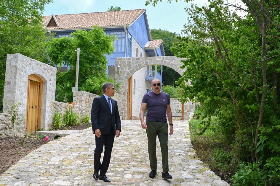 Prezident İlham Əliyev Şuşada “Yasəmən” hotelinin yeni korpusları ilə tanış olub