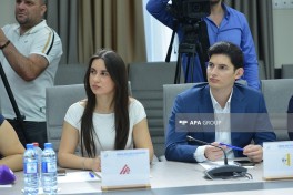 Bakıda “Media və dekolonizasiya: yüksələn səslər, güclənən narrativlər” mövzusunda beynəlxalq konfrans keçirilib - FOTO 