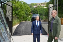 Prezident İlham Əliyev Şuşanın Kiçik Qaladərəsi kəndində görülən işlərlə tanış olub və kəndə qayıdan sakinlərlə görüşüb - FOTO 