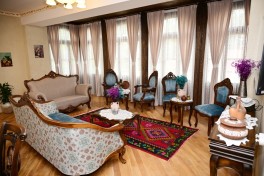 Prezident İlham Əliyev Şuşada “Yasəmən” hotelinin yeni korpusları ilə tanış olub
