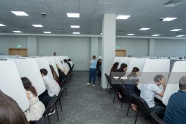 Dövlət icra məmuru vəzifəsinə qəbulla bağlı test imtahanı keçirilir - FOTOLENT  - YENİLƏNİB 