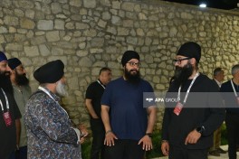 Xarici qonaqlar Şuşada Qarabağ küçəsi ilə tanış olublar