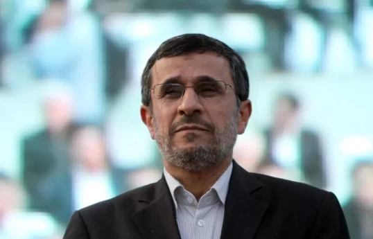 İranın keşmiş prezidenti Mahmud Əhmədinejad