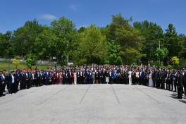 Prezident İlham Əliyev IV Şuşa Qlobal Media Forumunun açılışında iştirak edib - FOTO  - VİDEO  - YENİLƏNİB-1 