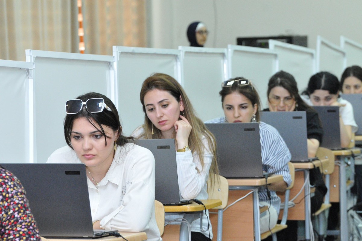 Müəllimlərin işə qəbulu üzrə müsabiqənin test imtahanı mərhələsi başlayıb