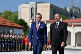 Slovakiya Prezidentinin Şuşada rəsmi qarşılanma mərasimi olub