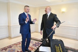 Prezident İlham Əliyevin Şuşada Slovakiya Prezidenti ilə geniş tərkibdə görüşü olub - FOTO - YENİLƏNİB