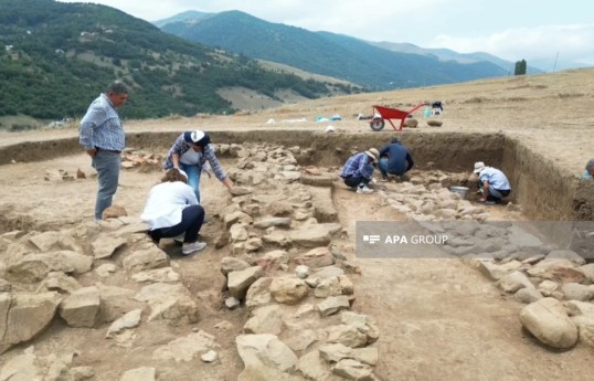Yardımlıda arxeoloji qazıntılar nəticəsində Atropatena dövrünə aid şəhər qalıqları tapılıb - FOTO 