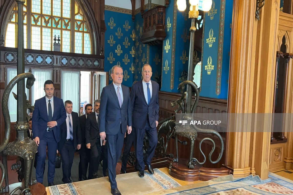 Moskvada Azərbaycan və Rusiya XİN rəhbərlərinin danışıqları başlayıb