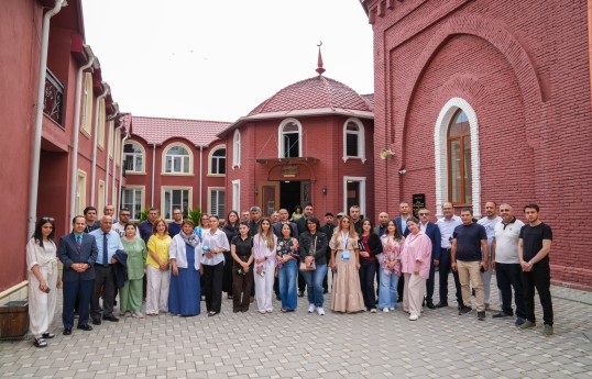 Dini mövzuların mediada təqdimatı ilə bağlı konfransın iştirakçıları Qubadakı ibadətgahlarda olublar