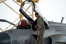 Hərbi pilotlar “JF-17C", "Su-25ML" və "L-39"-larla döyüş manevrləri üzrə tapşırıqları yerinə yetirib - FOTO 