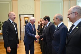 Azərbaycan və Almaniya prezidentlərinin geniş tərkibdə görüşü olub - YENİLƏNİB 