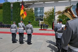 ​​​​​​​Azərbaycan Prezidentinin Berlində rəsmi qarşılanma mərasimi keçirilib