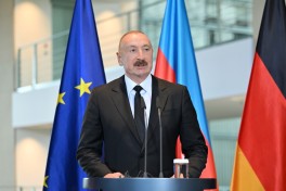 Prezident İlham Əliyev və Federal Kansler Fridrix Merts mətbuata bəyanatlarla çıxış ediblər - YENİLƏNİB 