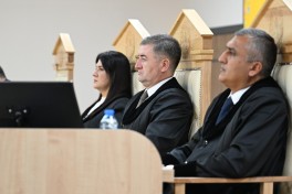 Arayik Harutyunyan və digərlərinin şikayətləri üzrə apellyasiya məhkəməsində prokurorlar çıxışa başlayıb - FOTO 