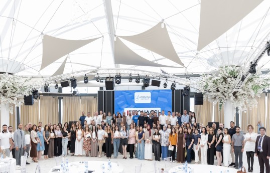 AZAL Milli Mətbuat Günü münasibətilə media nümayəndələri üçün intellektual yarış təşkil edib - FOTO 