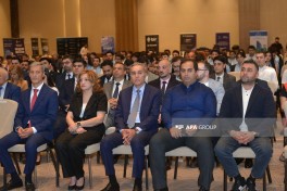 Daha 100 nəfər Azərbaycan Kibertəhlükəsizlik Mərkəzindən məzun olub - FOTO 