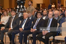Daha 100 nəfər Azərbaycan Kibertəhlükəsizlik Mərkəzindən məzun olub - FOTO 