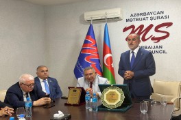 Mətbuat Şurasında Rauf Arifoğlunun  60 illik yubileyi ilə bağlı toplantı keçirilib