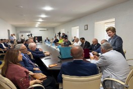Mətbuat Şurasında Rauf Arifoğlunun  60 illik yubileyi ilə bağlı toplantı keçirilib
