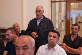 “AzerGold” Göygöldə yerli icmalarla növbəti görüş keçirib
