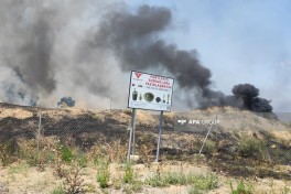 Ağdamda keçmiş təmas xəttində yanğın davam edir - FOTO  - VİDEO  - YENİLƏNİB-1 