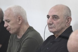 Arayik Harutyunyan və digərlərinin şikayəti üzrə apellyasiya məhkəməsi prokurorların çıxışı ilə davam etdirilib