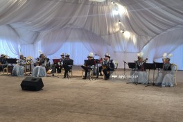 Azərbaycan jurnalistləri üçün Qırğızıstan Prezidentinin 2 saylı Dövlət Rezidensiyasında ziyafət olub