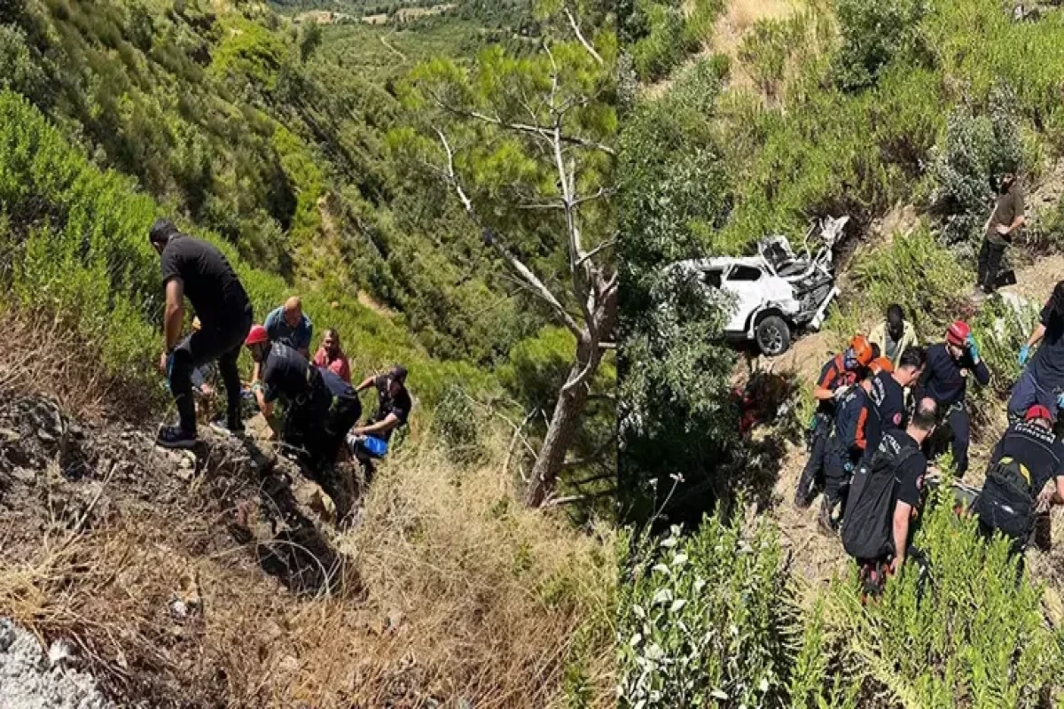 Antalyada ağır yol qəzası olub, 5 nəfər öölüb