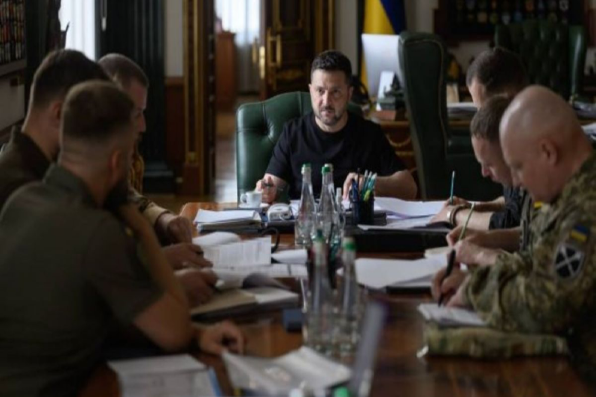 Zelenskyy approves new long-range strike targets in Russia
