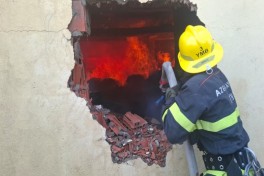 Binəqədi-Novxanı-Mehdiabad yolunda obyektdə yanğın məhdudlaşdırılıb - YENİLƏNİB-1  - FOTO  - VİDEO 
