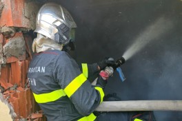 Binəqədi-Novxanı-Mehdiabad yolunda obyektdə yanğın məhdudlaşdırılıb - YENİLƏNİB-1  - FOTO  - VİDEO 