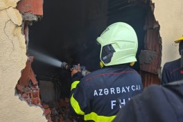 Binəqədi-Novxanı-Mehdiabad yolunda obyektdə yanğın məhdudlaşdırılıb - YENİLƏNİB-1  - FOTO  - VİDEO 