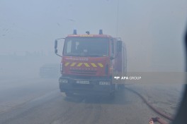 Binəqədi-Novxanı-Mehdiabad yolunda obyektdə yanğın məhdudlaşdırılıb - YENİLƏNİB-1  - FOTO  - VİDEO 