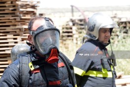 Binəqədi-Novxanı-Mehdiabad yolunda obyektdə yanğın məhdudlaşdırılıb - YENİLƏNİB-2  - FOTO  - VİDEO 