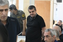 Arayik Harutyunyan və digərlərinin apellyasiya məhkəməsi prokurorların çıxışları ilə davam etdirilib