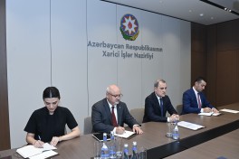 Ceyhun Bayramov Almaniyanın Azərbaycana yeni təyin olunmuş səfirini qəbul edib