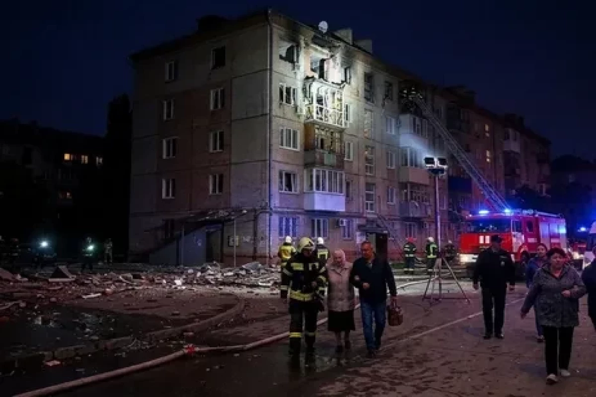 Rostov vilayətində yaşayış binasına raket qalıqları düşüb, ölən və yaralanan var
