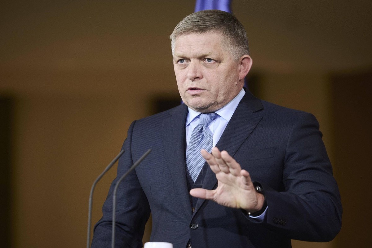 Slovakiyanın Baş naziri Robert Fitso