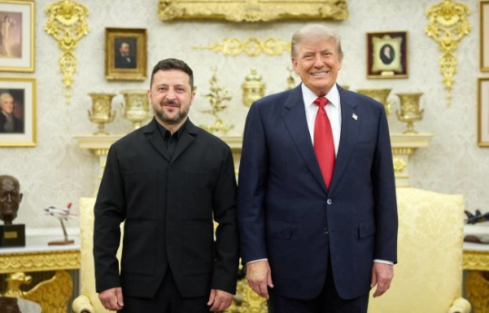 Ukrayna Prezidenti Volodimir Zelenski və ABŞ Prezidenti Donald Tramp