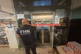 Bakıda təhlükəsizlik tələblərinə cavab verməyən liftin istismarı dayandırılıb - VİDEO 
