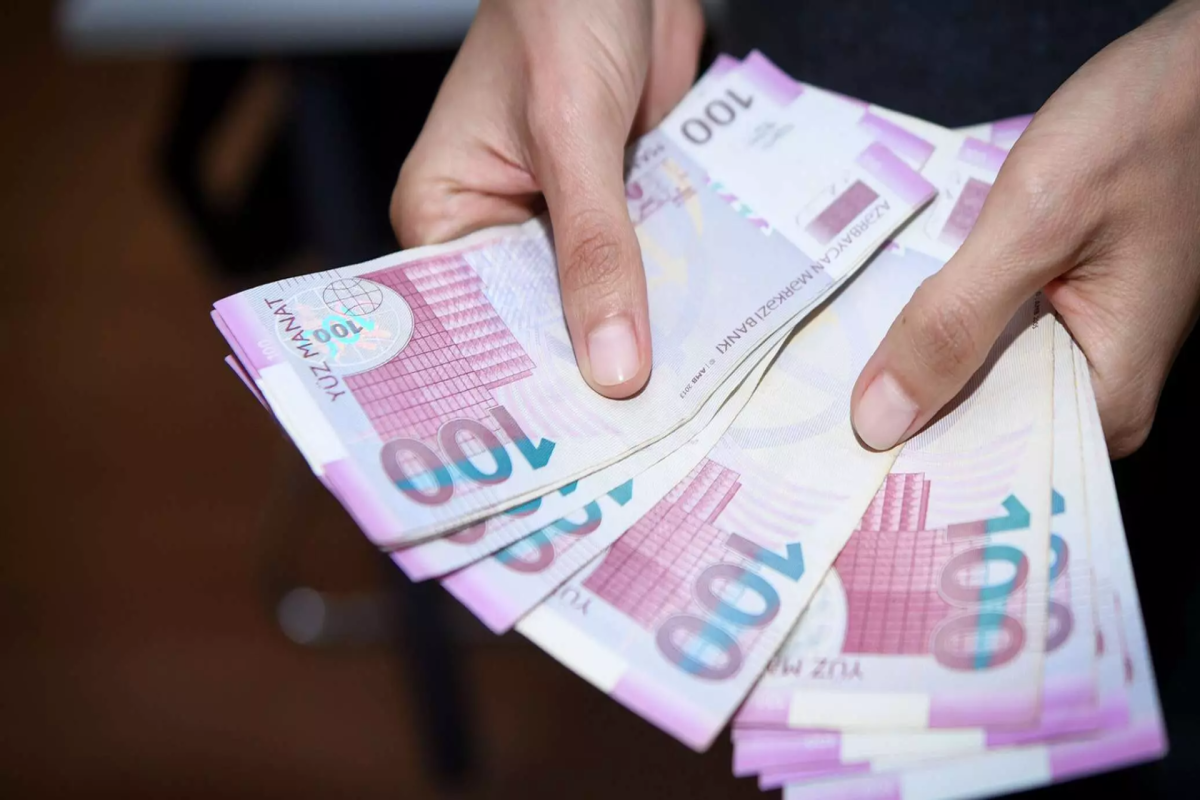 I yarımildə dövlət istiqrazları üzrə ödənişlərin məbləği açıqlanıb