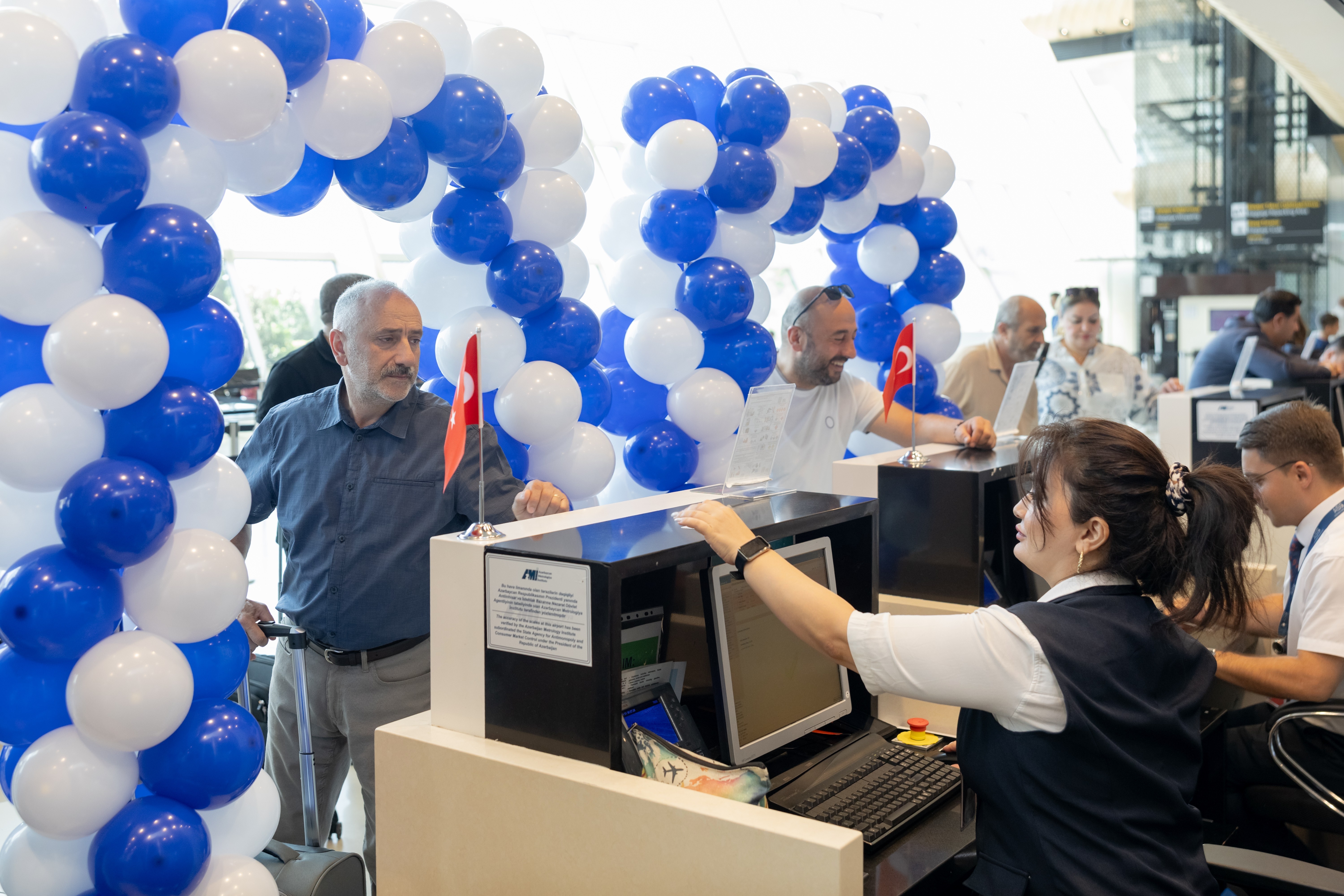AZAL Qarsa uçuşlara başlayıb