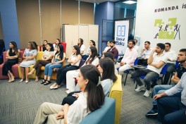 Bank of Baku-da “Hepatiti tanı, səhhətini qoru” seminarı baş tutub