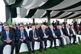 Prezident İlham Əliyev Qırğızıstan, Özbəkistan və Tacikistan prezidentləri ilə birlikdə Çolpon-Ata şəhərində Qolf Klubun açılışında iştirak edib