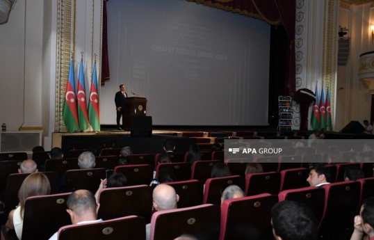 Professor İsfəndiyar Ağayevin “Cinayət Hüququ. Ümumi hissə” kitabının təqdimatı olub - FOTO 