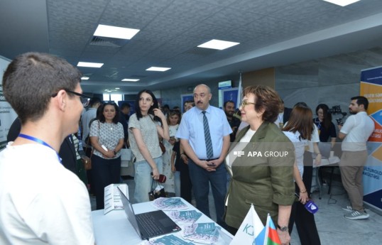 Ali təhsil müəssisələrinin sərgisi başa çatıb - FOTO 